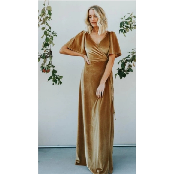 Baltic Born Dresses & Skirts - BALTIC BORN Golden Mid weight Velvet V Neck Maxi Wrap Dress size Large